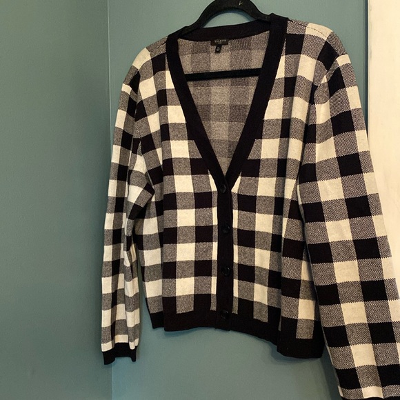 Talbots Sweaters - Talbots women’s XLP gingham black and white cardigan - button up -great conditon